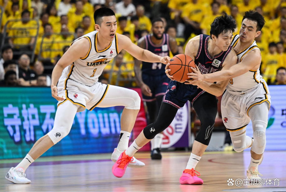 国际比赛日CBA常规赛焦点战，深圳男篮再遭质疑，球迷炸锅，球队文化再被提及的简单介绍